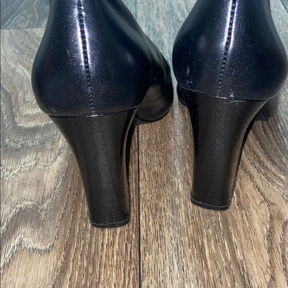 Nine West Pumps - Picture 4 of 7